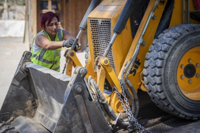 Kadın &Ccedil;ekici Operat&ouml;r&uuml; Tabuları Yıktı