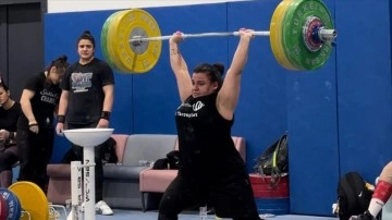 Kadın ve erkek milli haltercilerin Avrupa Şampiyonası'nda madalya beklentisi y&uuml;ksek