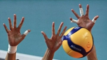 Kadın voleybolda T&uuml;rk takımları Avrupa'da 6 ma&ccedil;a &ccedil;ıkacak