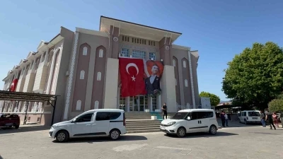 Kadına şiddete 3 tutuklama