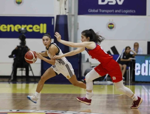 Kadınlar Basketbol S&uuml;per Ligi: Fenerbah&ccedil;e: 81 - Botaş: 56