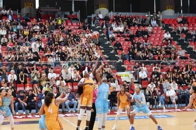 Melikgazi Kayseri Basketbol: 64-Turgutlu Belediyespor: 58