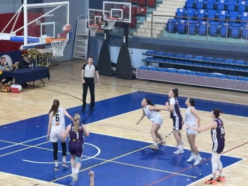 Kadınlar B&ouml;lgesel Basketbol Ligi: D&uuml;zce Atletik: 70 - Kemalpaşa Basketbol Akademi: 35
