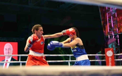 Kadınlar Darıca&rsquo;da ringe &ccedil;ıktı
