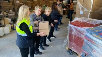 Kadınlar hayatın yeniden kurulması i&ccedil;in dayanışma i&ccedil;inde
