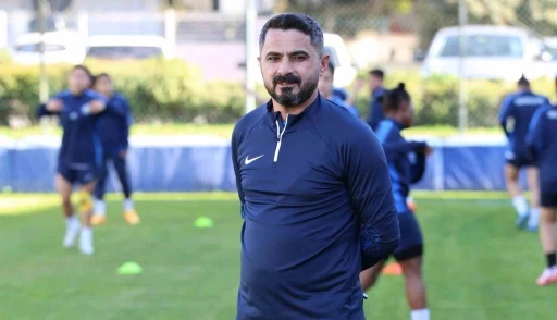 Kadınlar Ligi&rsquo;ne damga vuran teknik direkt&ouml;r: Bayram Yıldırım
