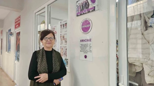 Kadınlar &uuml;rettikleri &uuml;r&uuml;nlerle ev b&uuml;t&ccedil;esine katkı sağlıyor
