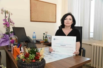 KAE&Uuml; &ouml;ğretim &uuml;yesi ulusal şiir yarışmasında &ouml;d&uuml;l aldı
