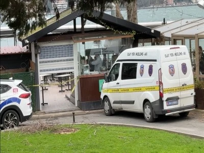 Kafeteryada silahla başından vurulmuş halde bulundu