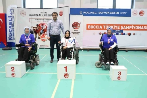 Kağıtspor&rsquo;dan şampiyonluklarla dolu bir yıl
