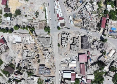 Kahramanmaraş&rsquo;ın eski mahallelerinde deprem konutları y&uuml;kseliyor
