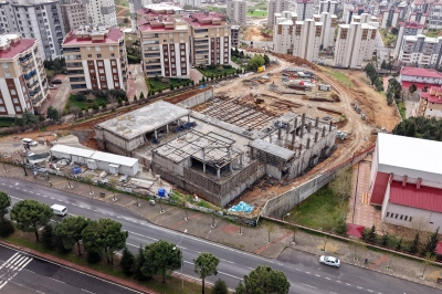 Kahramanmaraş&rsquo;ın Yeni Nesil Gen&ccedil;lik ve Spor Kompleksi Hızla Y&uuml;kseliyor