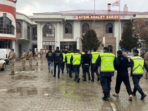 Kahramanmaraş&rsquo;ta aranan şahıslara operasyon: 4 kişi tutuklandı
