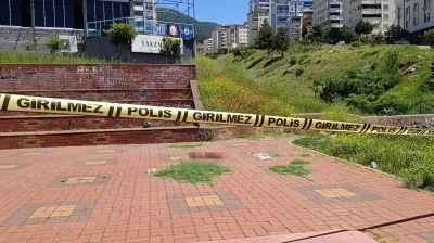 Kahramanmaraş&rsquo;ta bı&ccedil;aklı kavga: 1 ağırı yaralı
