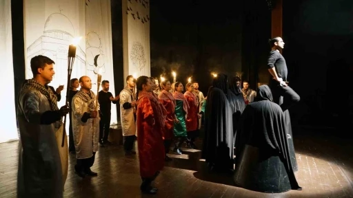 Kahramanmaraş&rsquo;ta Filistin m&uuml;cadelesi tiyatro sahnesinde
