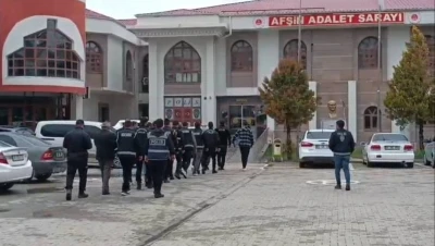 Kahramanmaraş&rsquo;ta tefecilik ve nitelikli yağma operasyonuna 5 tutuklama
