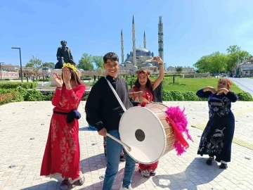 Kakava-Hıdırellez şenliğine 9/8&rsquo;lik ritimlerle davet
