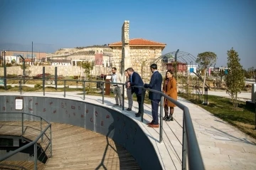 Kalkınma Ajansları Genel M&uuml;d&uuml;r&uuml; Yeni&ccedil;eri,  EXPO 2021 alanında incelemede bulundu
