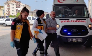 Kamyonet ile elektrikli bisikletin &ccedil;arpıştığı kaza 