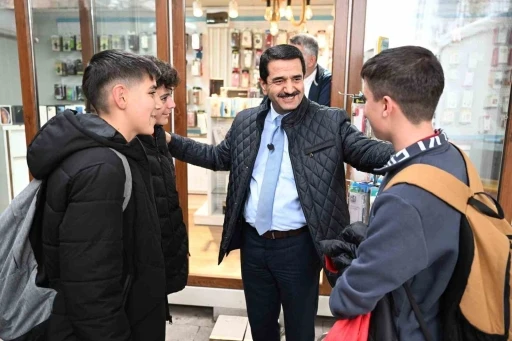 Kanalboyu&rsquo;nda ge&ccedil;ici &ccedil;arşıya kalıcı &ccedil;&ouml;z&uuml;mler
