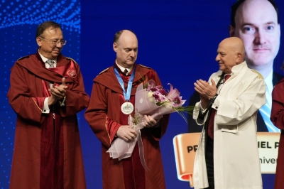 Kanser H&uuml;crelerini Molek&uuml;ler D&uuml;zeyde Tedavi Etmek M&uuml;mk&uuml;n