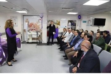 Kanuni Eğitim ve Araştırma Hastanesi&rsquo;nde D&uuml;nya Premat&uuml;re G&uuml;n&uuml; programı d&uuml;zenlendi
