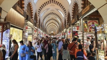 Kapalı&ccedil;arşı 2022 yılında 40 milyona yakın ziyaret&ccedil;iyi ağırladı