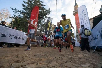 Kar Spor İda Ultra b&uuml;y&uuml;k bir coşkuyla başladı
