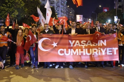 Karabağlar&rsquo;da Cumhuriyet&rsquo;in 103.yılı Coşkuyla Kutlandı