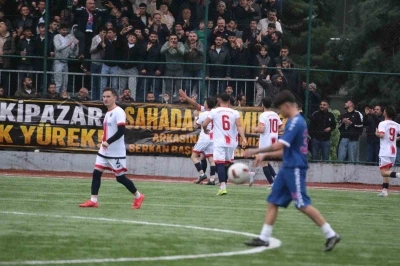 Karab&uuml;k amat&ouml;r futbol liginde play-off yarı final ma&ccedil;ları tamamlandı
