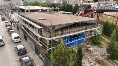 Karab&uuml;k Belediyesi Sanat Evi projesinde &ccedil;alışmalar s&uuml;r&uuml;yor
