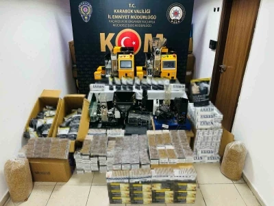 Karab&uuml;k&rsquo;te ka&ccedil;ak t&uuml;t&uuml;n operasyonunda 36 bin 660 adet makaron ele ge&ccedil;irildi
