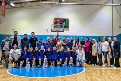 Karacabey Belediyesi'nden yazın en b&uuml;y&uuml;k spor buluşması başlıyor