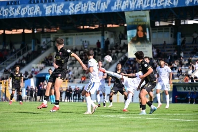 Karacabey Belediyespor, Galata Spor Kul&uuml;b&uuml;'n&uuml; yenerek &uuml;st tura &ccedil;ıktı