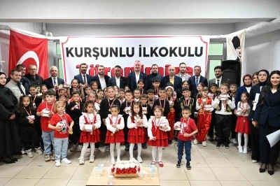 Karacabey&rsquo;in k&ouml;y okulunda unutulmaz 23 Nisan coşkusu