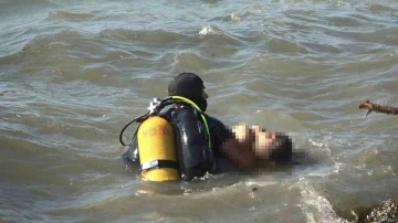 Karadeniz&rsquo;de facia: 2 &ccedil;ocuk boğuldu, 1 kayıp, 1 &ccedil;ocuk kurtarıldı