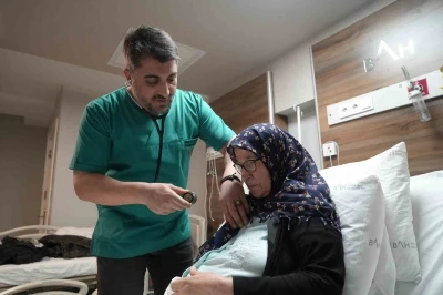 Karadeniz&rsquo;de ilk: Ciddi kalp kapak ka&ccedil;ağı olan hasta &rsquo;mandallama&rsquo; y&ouml;ntemiyle sağlığına kavuştu

