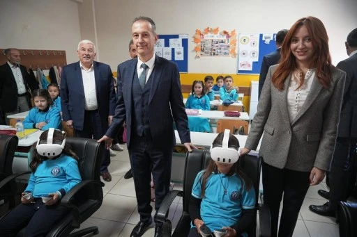 Uludağ Enerji'den &ouml;ğrencilere &ouml;zel &ccedil;alışma 