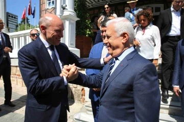 Kardeş şehir Hessen&rsquo;den Başkan Bozbey&rsquo;e ziyaret