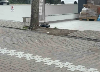 Kargo poşetinin i&ccedil;inden 60 bin dolar &ccedil;ıktı