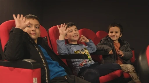 Karnesini alan minikler B&uuml;y&uuml;kşehir&rsquo;in film g&ouml;sterimi i&ccedil;in OSM&rsquo;nin yolunu tuttu
