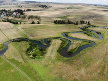 Kars&rsquo;tan Hazar Denizi&rsquo;ne uzanan muazzam yolculuk
