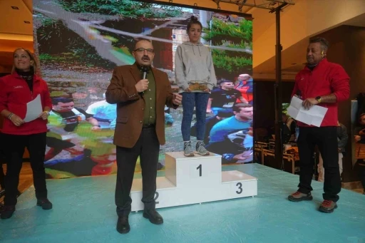 Karspor İda Ultra Maraton&rsquo;da dereceye girenlere &ouml;d&uuml;lleri verildi
