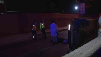 Kartal&rsquo;da kontrolden &ccedil;ıkan ara&ccedil; yan yattı: 1 &ouml;l&uuml;
