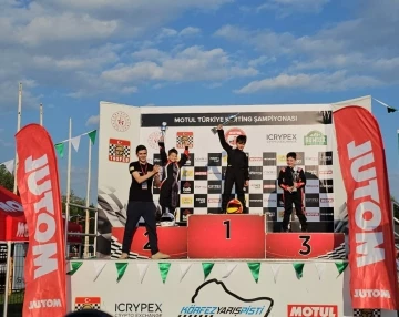 Karting şampiyonasına B&uuml;y&uuml;kşehir yarış&ccedil;ıları damga vurdu

