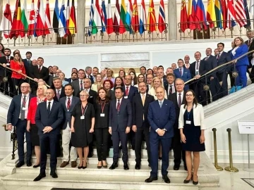 Kasapoğlu, Varşova&rsquo;da NATO toplantısına katıldı
