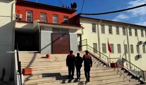 Kasten adam yaralama su&ccedil;undan 4 yıl 2 ay hapis cezası olan şahıs yakalandı
