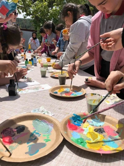 Kavaklıdere&rsquo;de g&ouml;n&uuml;ll&uuml; gen&ccedil;lerden anlamlı etkinlik
