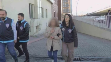 Kavgada 1 kişiyi bı&ccedil;akla &ouml;ld&uuml;ren sanıklar hakim karşısında
