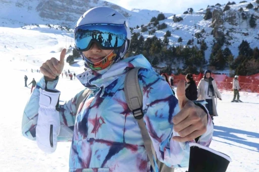 Kayak merkezlerinde kar kalınlığı...